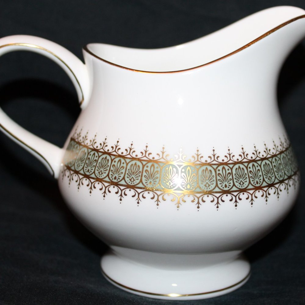 Wedgwood Argyll Bone China 15pc Tea Set - Picture 10 of 16